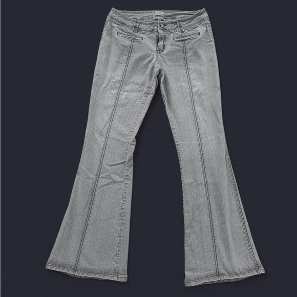 BeBop khaki/taupe low rise flare/bootcut jeans - size 7 - true y2k - Picture 1 of 8